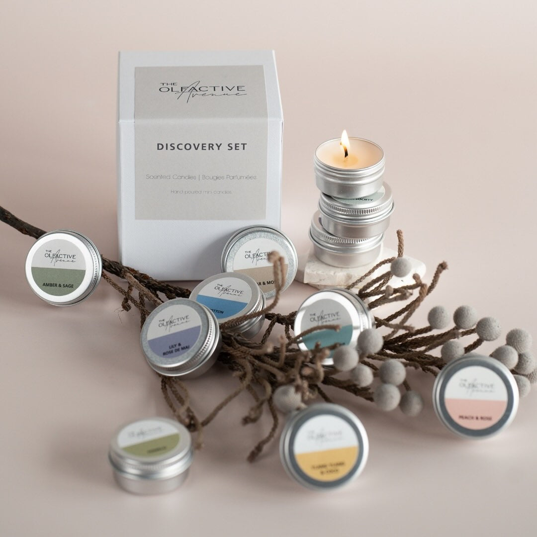 Detailansicht Discovery Set: Mini-Duftkerze „Ylang Ylang & Coco“ in Aluminiumdose und weitere Duftnoten – The Olfactive Avenue