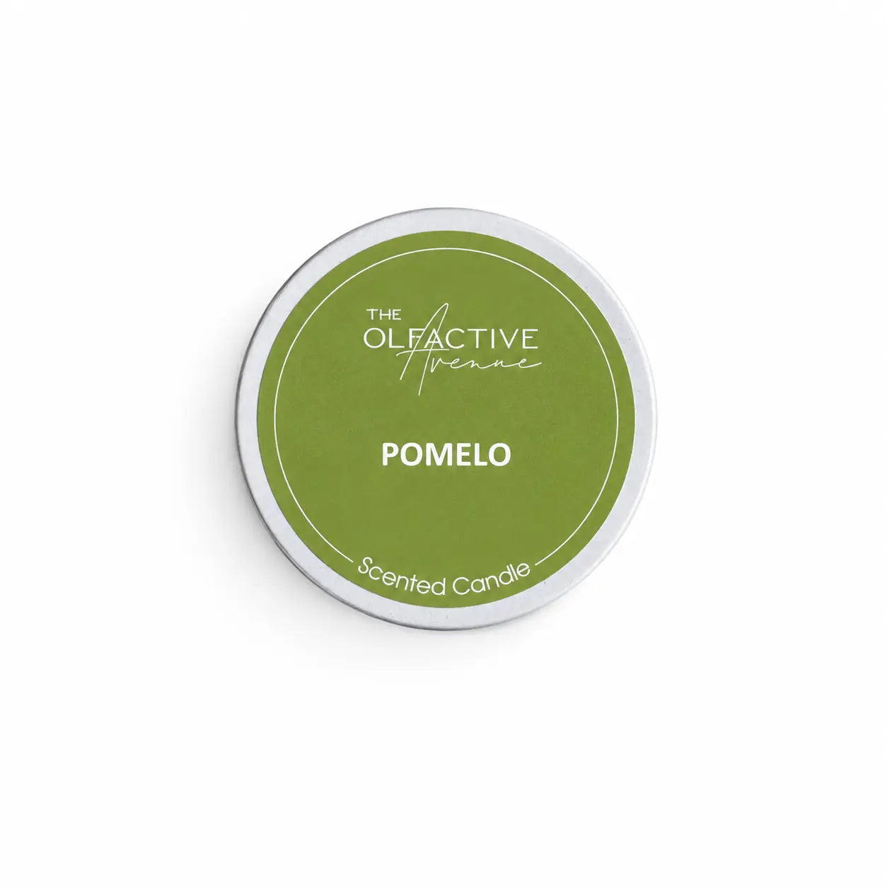 Pomelo Scented Candle von The Olfactive Avenue als Travel Candle mit grünem Deckel auf weißem Hintergrund, frischer Zitrusduft für moderne Wohnräume.