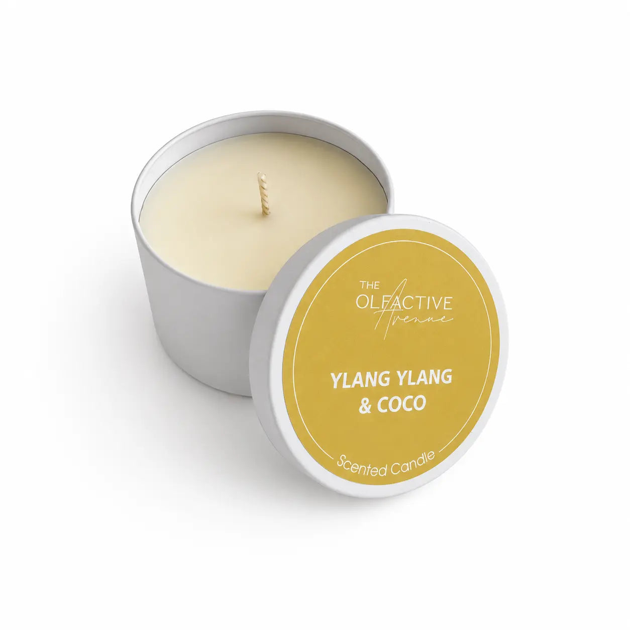 Ylang Ylang & Coco Travel Candle von The Olfactive Avenue mit gelbem Deckel, kompakte Duftkerze für unterwegs und zuhause, hergestellt in Deutschland.