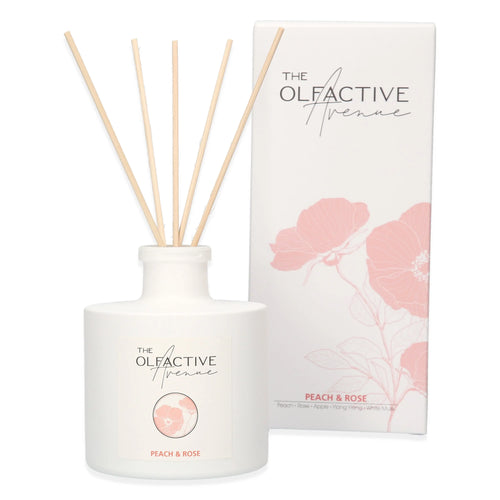 Luxuriöser Peach & Rose Raumduft Diffuser – fruchtig-florale Pfirsich-Note mit Rattanstäbchen, The Olfactive Avenue