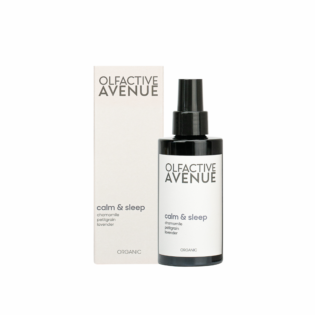 Bio-Raumspray Calm & Sleep von The Olfactive Avenue mit Kamille, Petitgrain und Lavendel – zur Entspannung und für besseren Schlaf