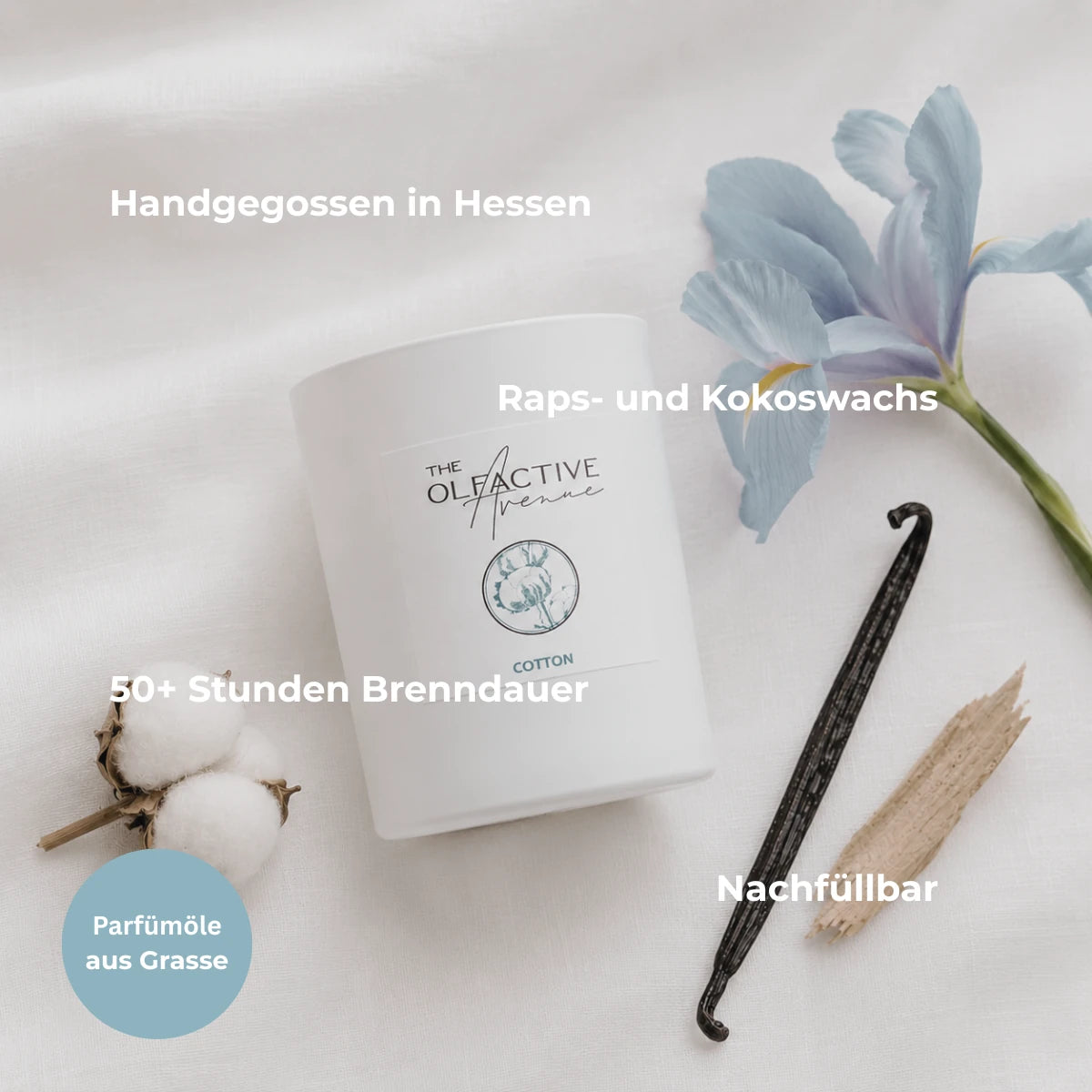 Duftkerze Cotton mit Baumwollblüte, Iris und Vanille auf Leinen – handgegossen in Hessen, 50+ Stunden Brenndauer [KI]