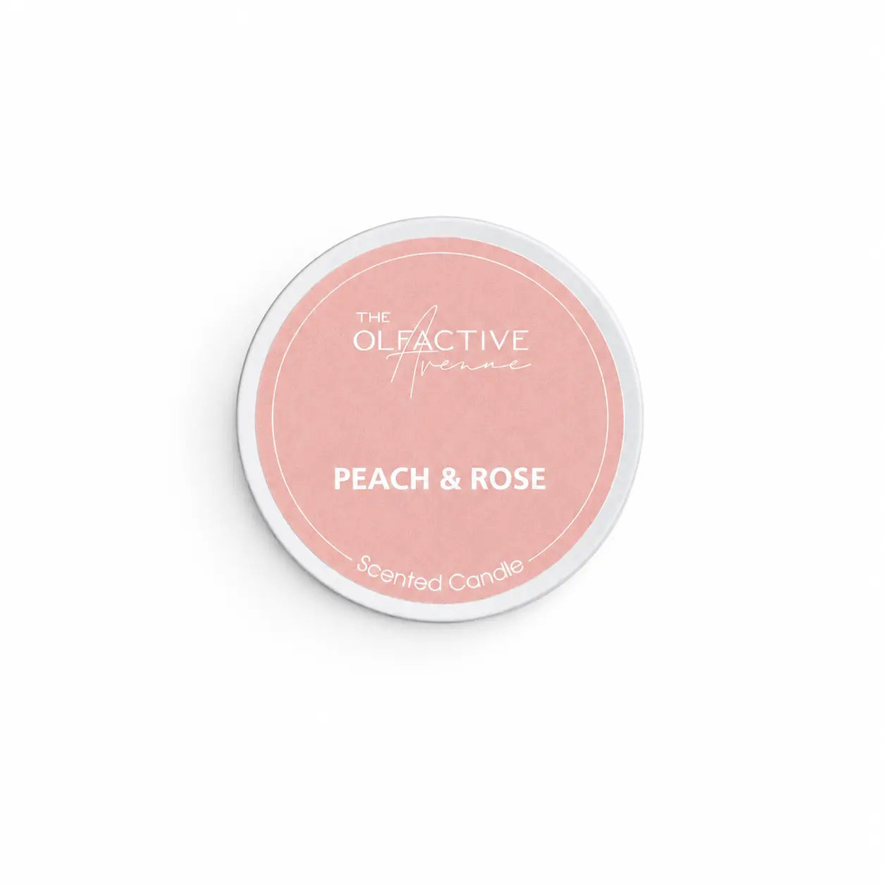 The Olfactive Avenue Peach & Rose Duftkerze mit Parfümölen aus Grasse, Frankreich. Handgegossen in Deutschland aus 100 % pflanzlichem Raps- und Kokoswachs für ein hochwertiges florales Dufterlebnis.