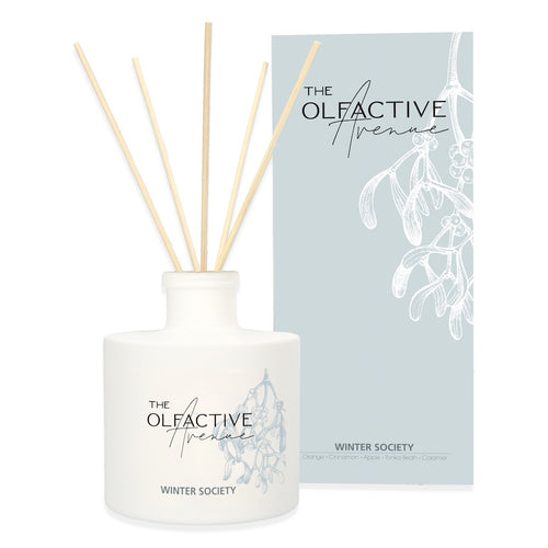 Winter Society Raumduft mit Geschenkbox – Reed Diffuser aus dem Set, The Olfactive Avenue